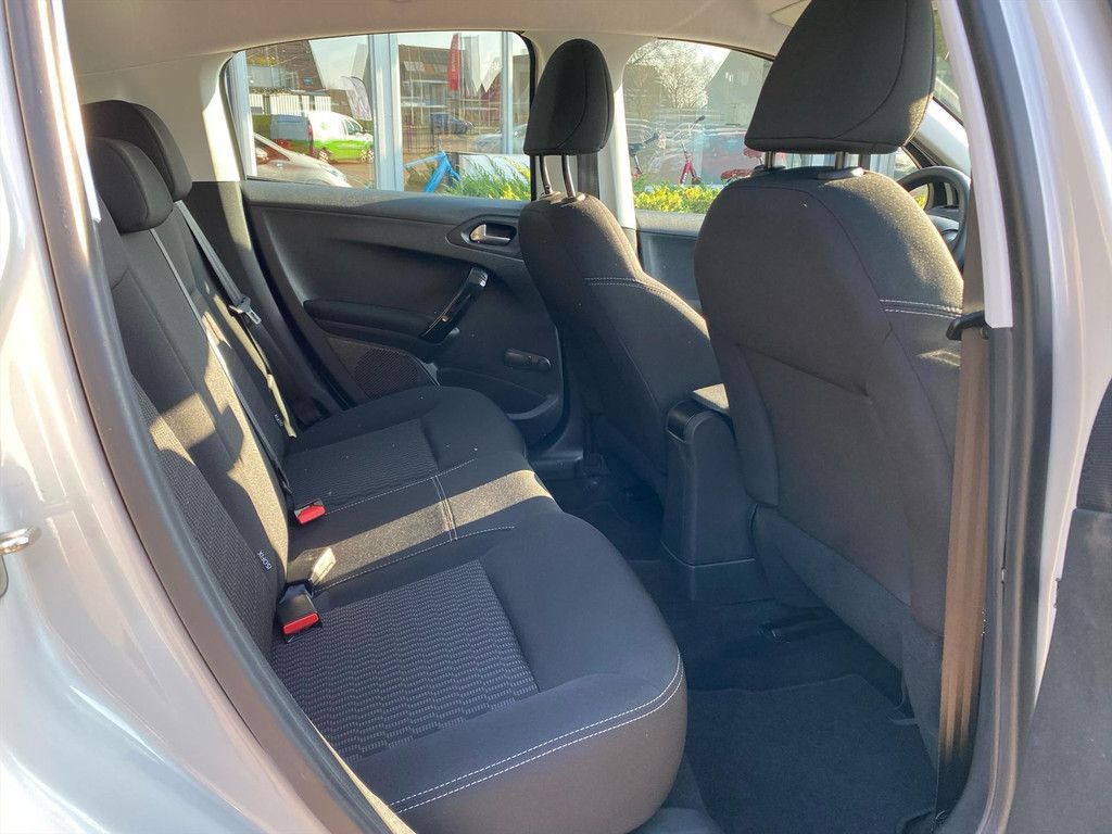 Peugeot 208 1.2 Puretech 82pk 5D Blue Lion afbeelding