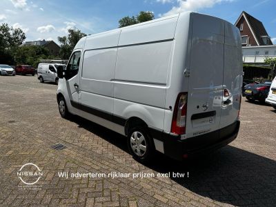 Nissan Interstar VAN 2.3 dCi 135PK L2H2 3T5 N-Connecta