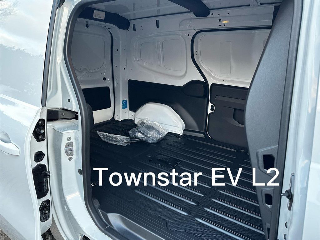 Nissan Townstar