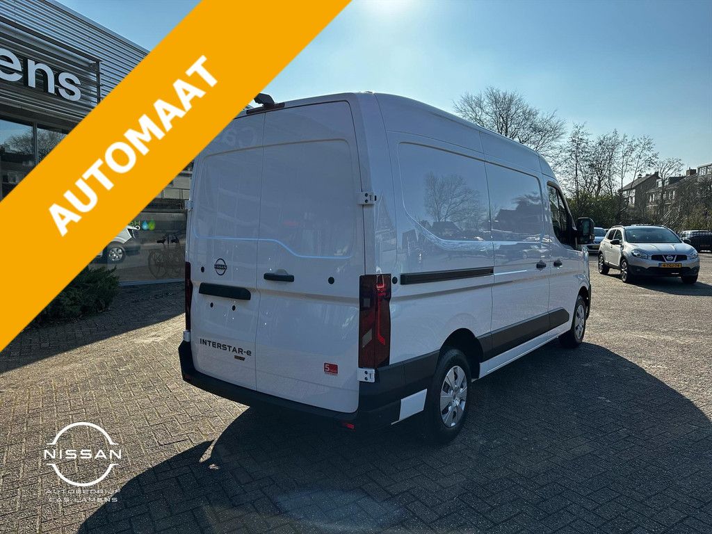 Nissan Interstar