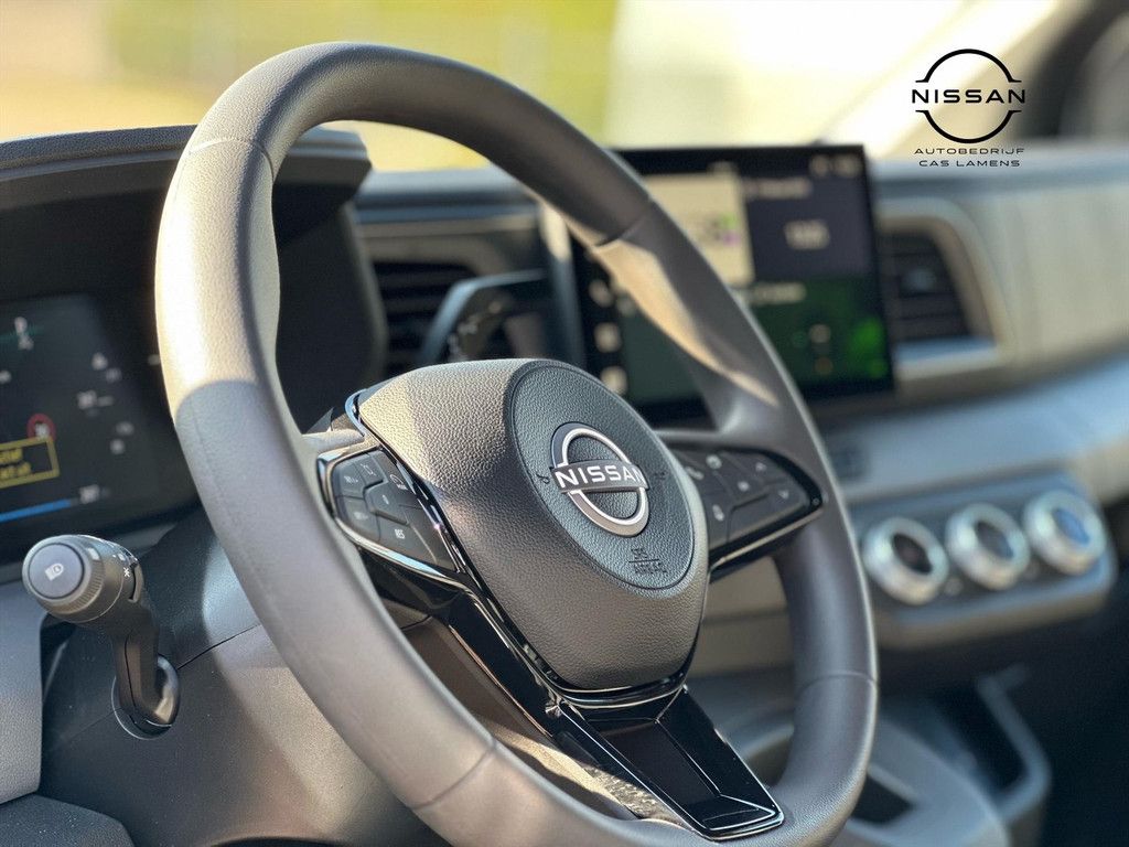 Nissan Interstar