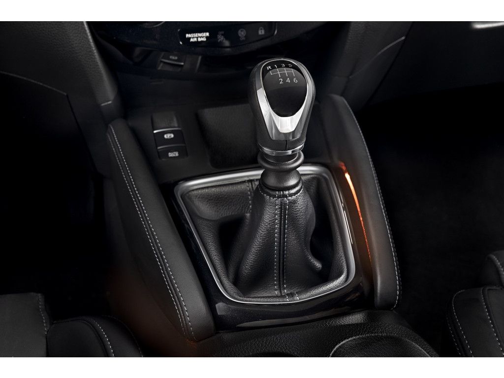 Nissan QASHQAI 1.3 DIG-T 140pk` N-Motion afbeelding