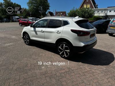 Nissan QASHQAI 1.3 DIG-T 140pk New Tekna