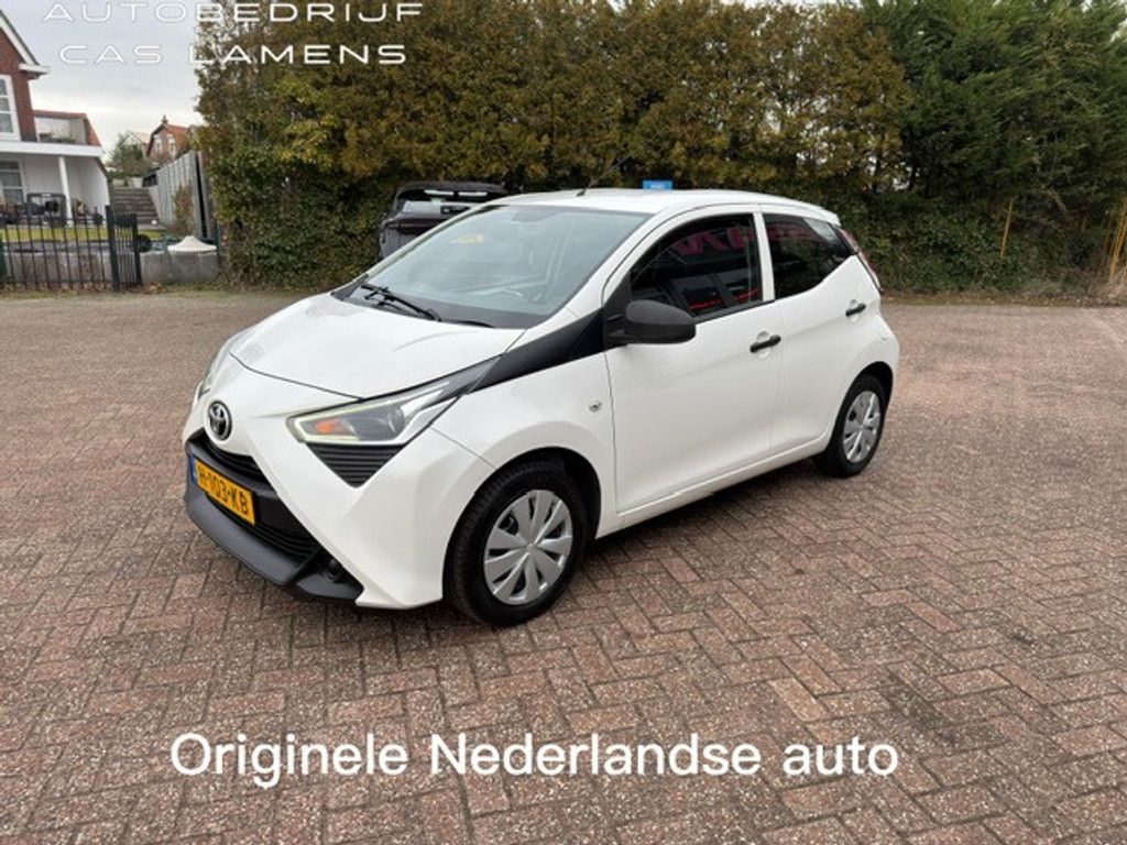 Toyota Aygo 1.0 VVT-i 72pk 5D x-fun Apple Carplay & Android auto afbeelding